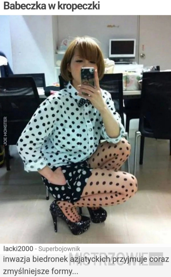 
    Babeczka w kropeczki