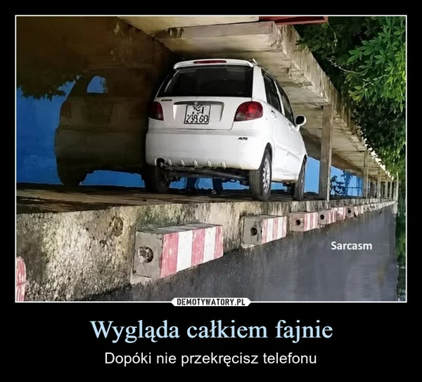 
    Wygląda całkiem fajnie