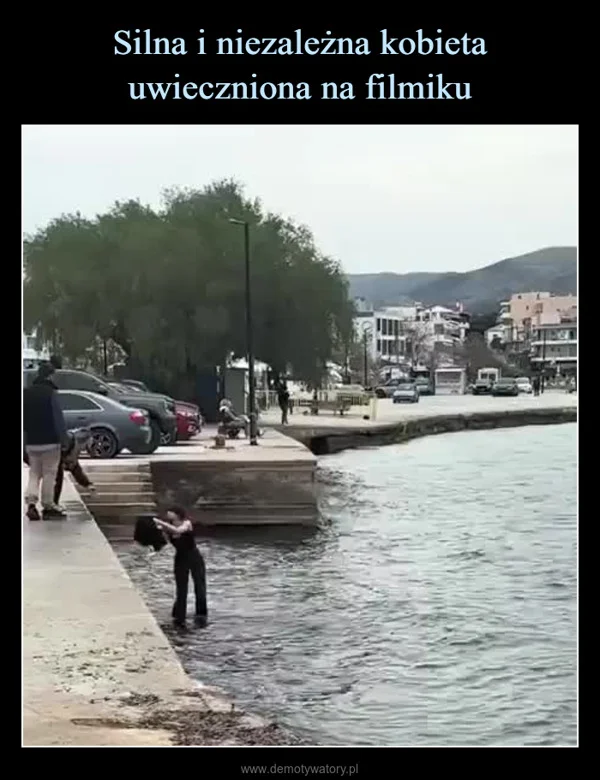 
    Silna i niezależna kobieta uwieczniona na filmiku