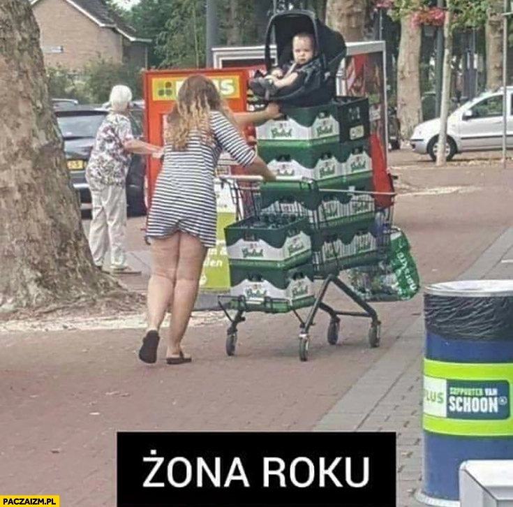 
    Żona roku koszyk pełen piwa wózek z dzieckiem na szczycie