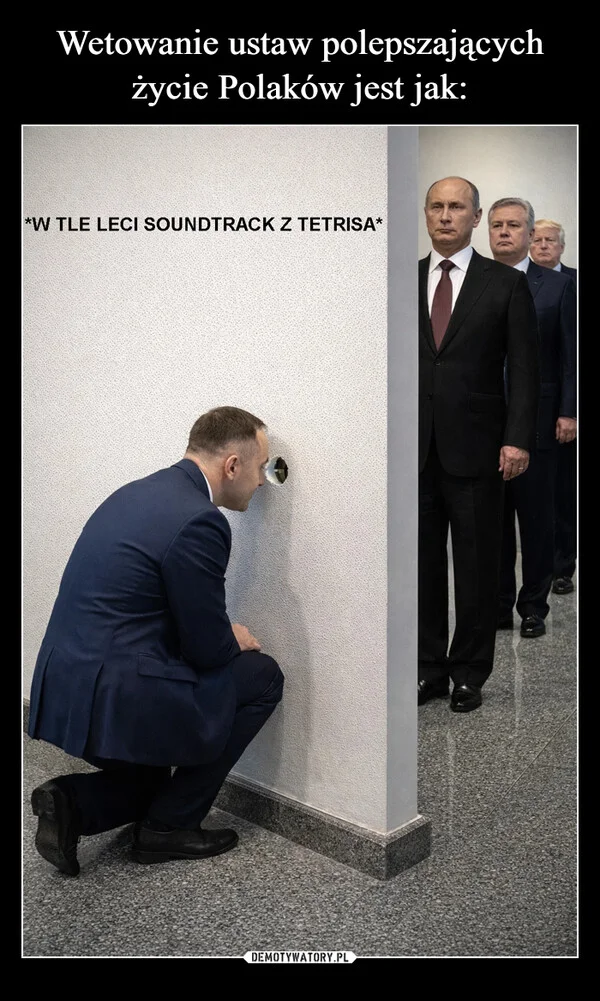 
    Wetowanie ustaw polepszających życie Polaków jest jak: