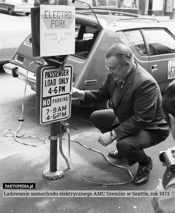 
    Ładowanie samochodu elektrycznego AMC Gremlin w Seattle, rok 1973.