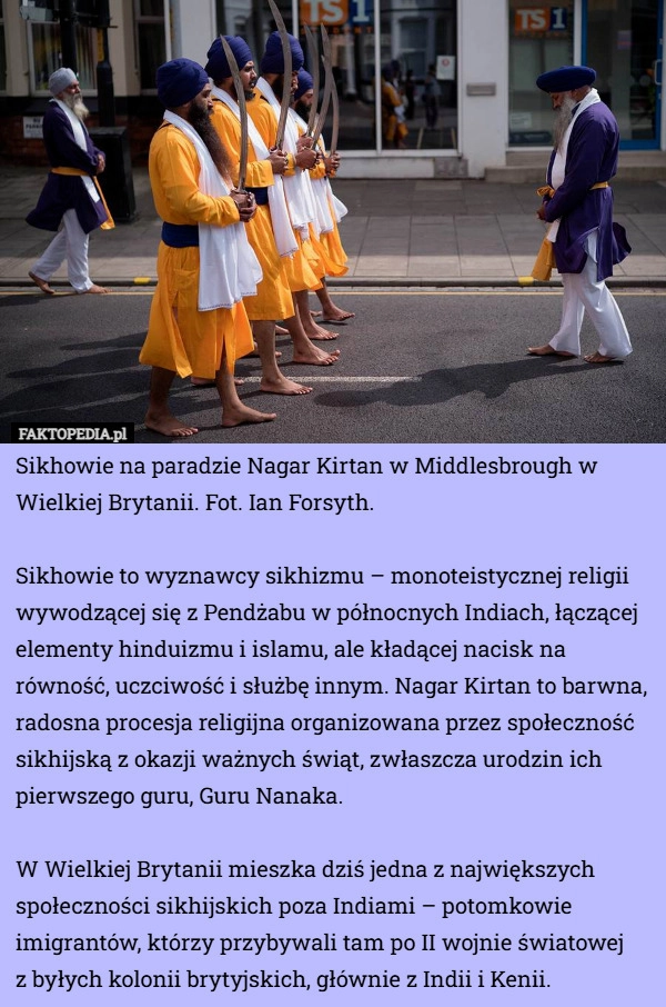 Sikhowie na paradzie Nagar Kirtan w Middlesbrough w Wielkiej Brytanii. Fot...