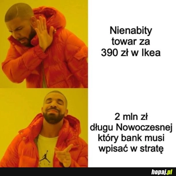 
    Przygarniał kocioł garnkowi